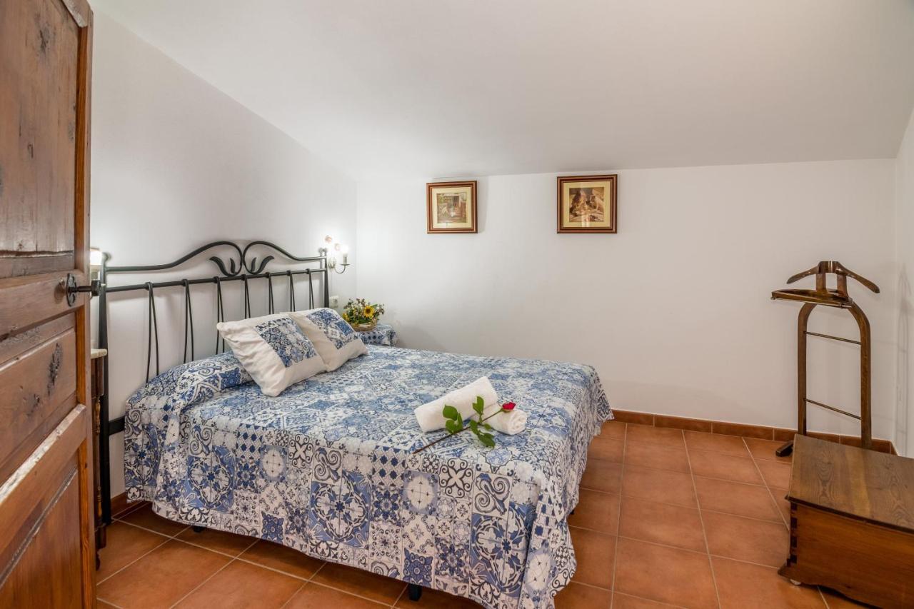 Апартаменты Casa Micolau Бесейте Экстерьер фото